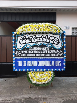 Papan Bunga Duka di Pondokaso Tonggoh